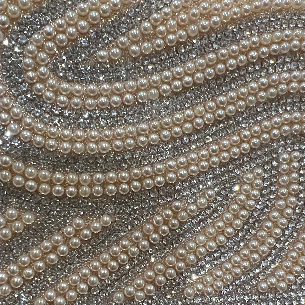 Unbranded | Pearl & Gem Beaded Clutch - Picture 3 of 10